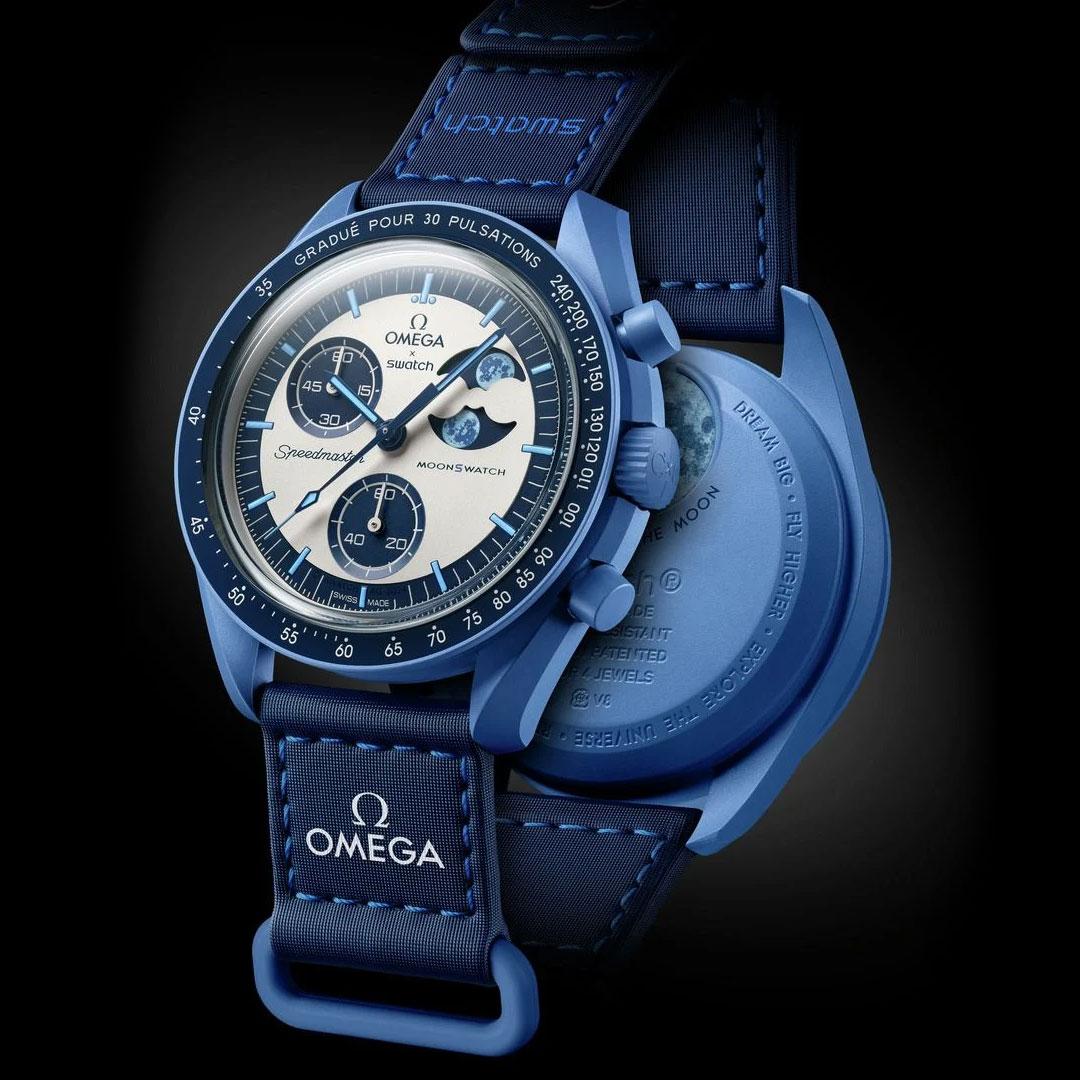 Omega x Swatch Bioceramic Moonswatch Mission to the Super Blue Moonphase ref. SO33N700 side back