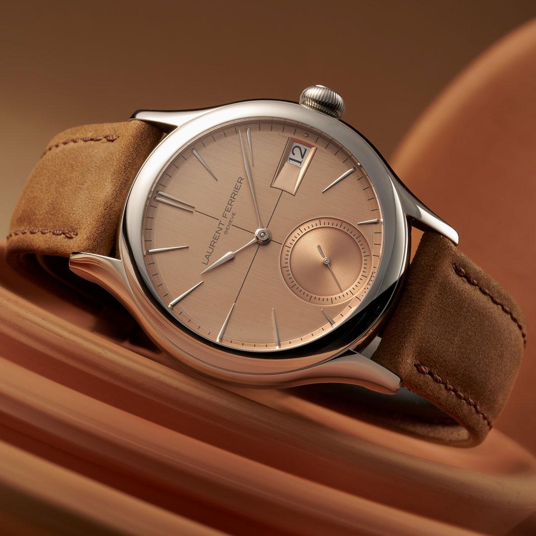 Laurent Ferrier Classic Auto Sandstone ref. LCF046.AC.B2G1 side