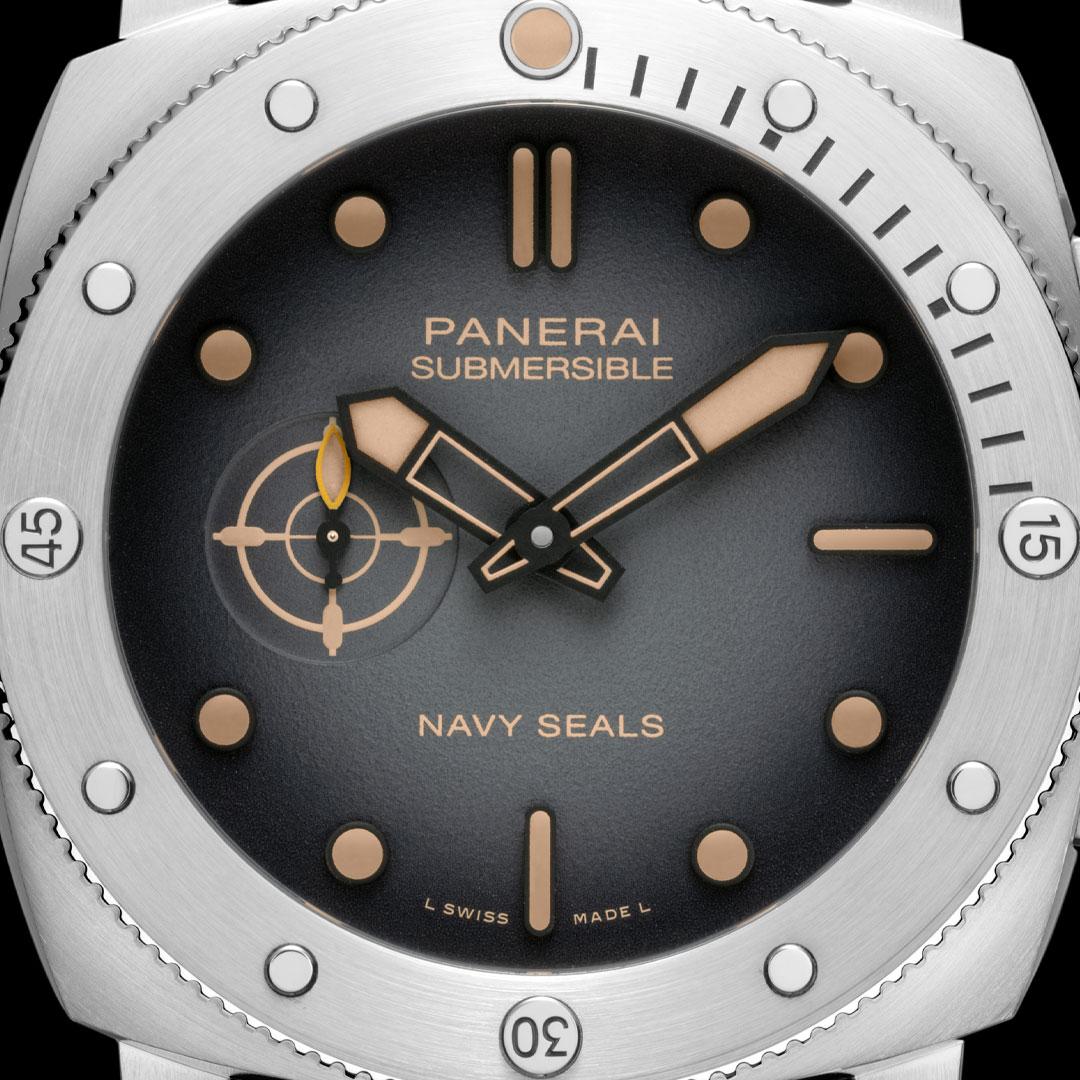 Panerai Submersible QuarantaQuattro Navy SEALs ref. PAM01518 dial