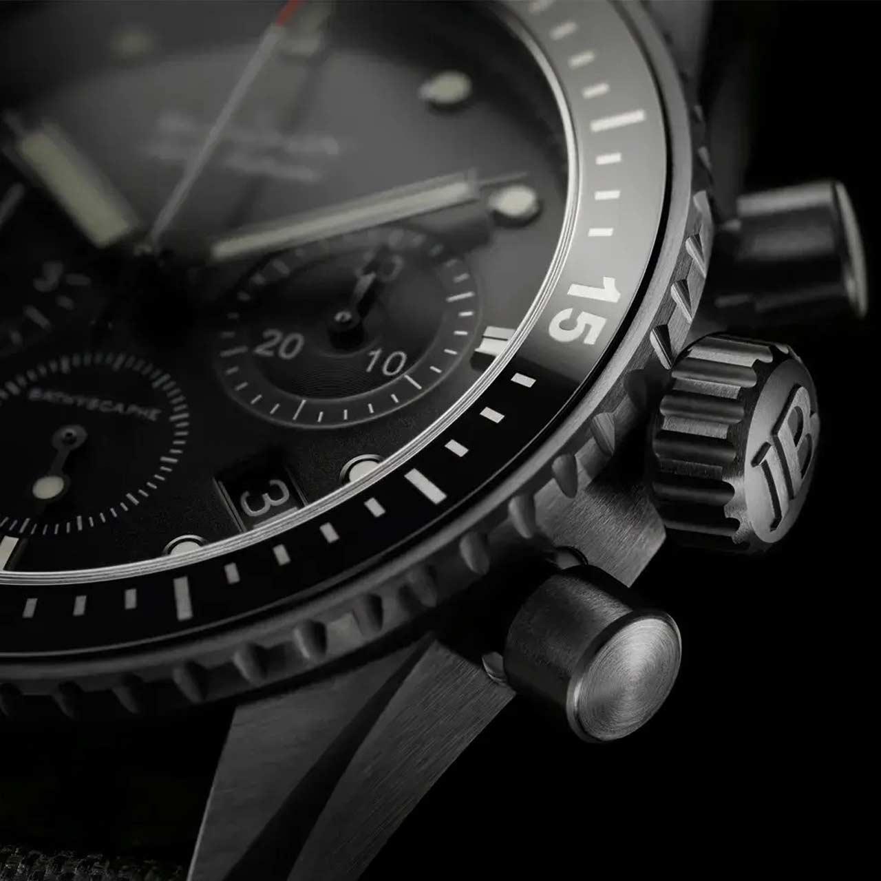 Blancpain Fifty Fathoms Bathyscaphe Chronographe Flyback Ceramic ref. 5200-0130-01S band