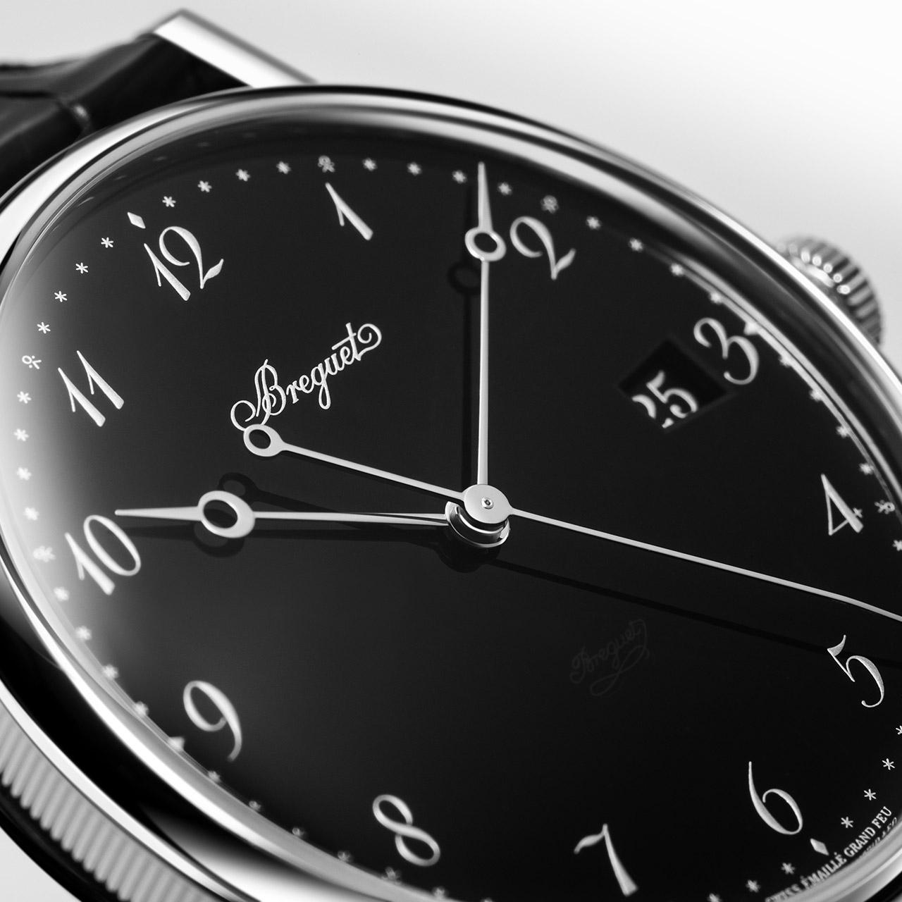 Breguet Classique 5177 Platinum Black ref. 5177PT/2N/9V601 dial side