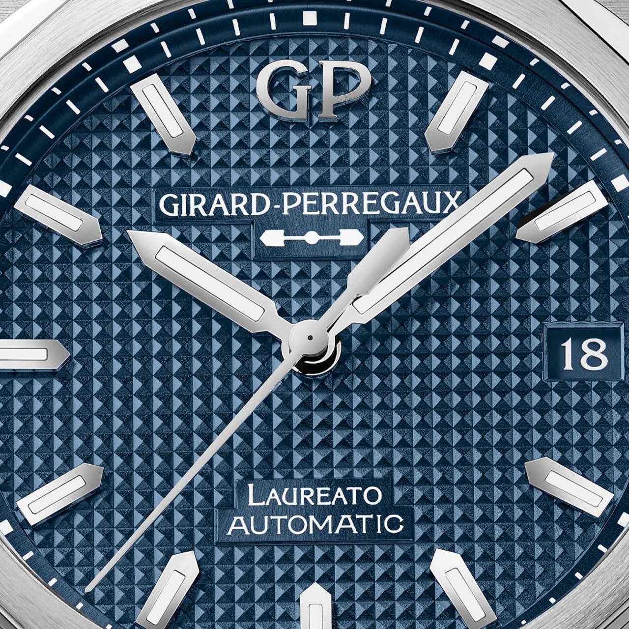 Girard-Perregaux Laureato 38 mm Sage Green and Midnight Blue ref. 81005-11-3460-1CM (midnight blue) dial