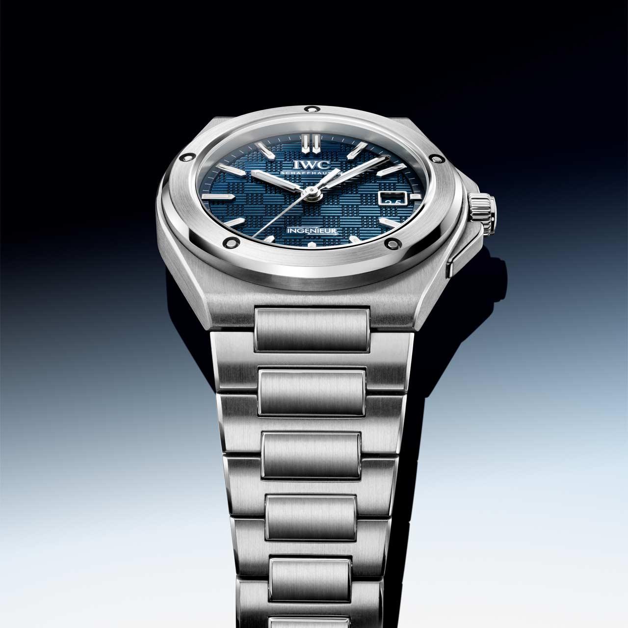 IWC Ingenieur Automatic 40 Blue ref. IW328907-top