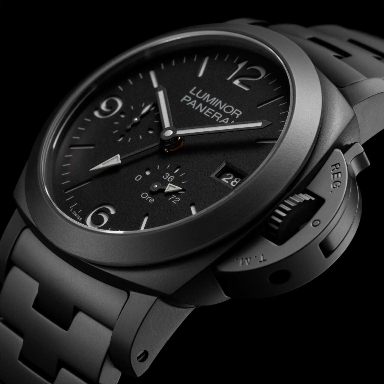 Panerai Luminor GMT Power Reserve Ceramica ref. PAM01674 side