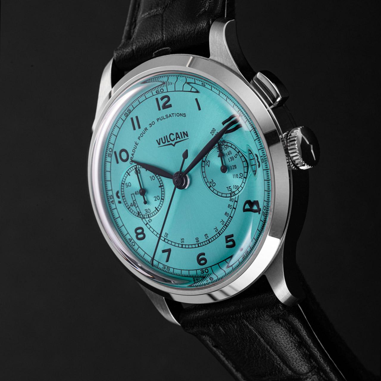 Vulcain Monopusher Heritage Green and Turquoise ref. 650167A38.BAC201 (turquoise) side