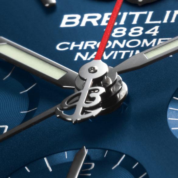 Breitling Navitimer GMT Aurora Blue Limited Edition detail 2