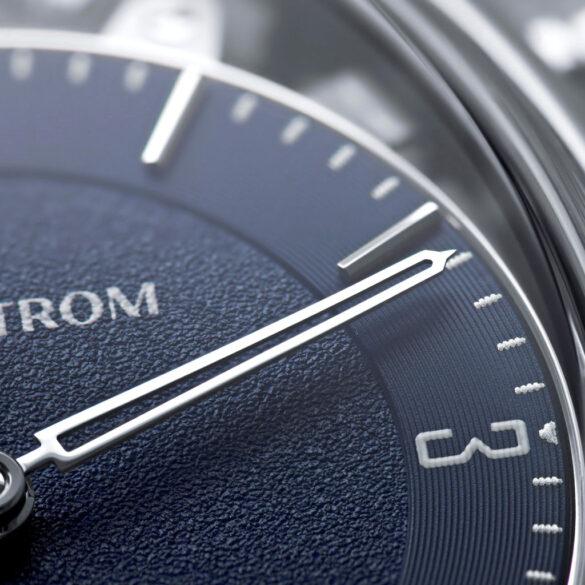 Armin Strom Mirrored Force Resonance Manufacture Edition Blue dial detail