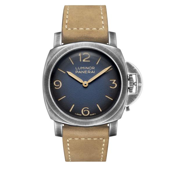 Panerai Luminor Venticinque ref. PAM02025